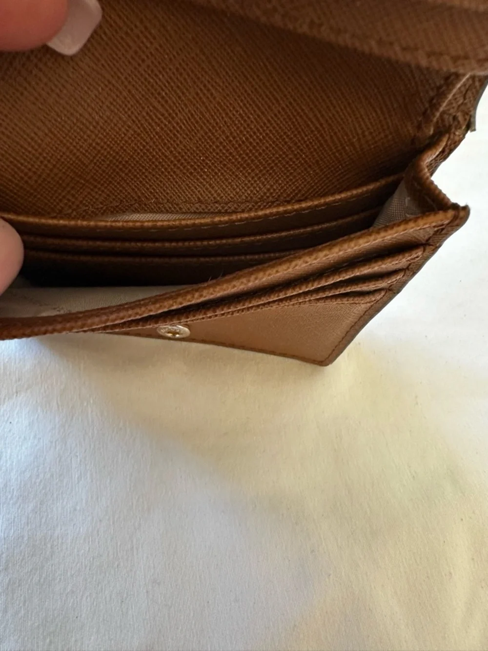 Michael Kors Brown Pebbled Leather Bifold Wallet Zip Coin Pocket Gold Logo